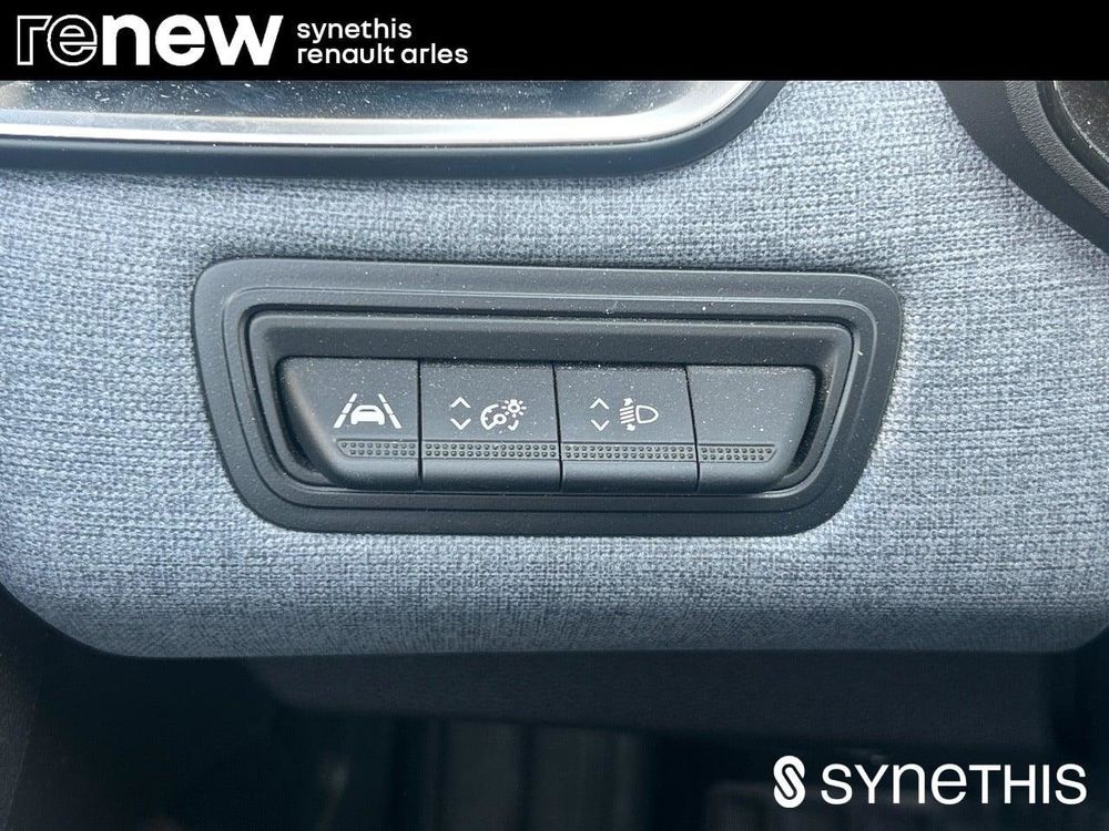 Clio V Clio E-Tech full hybrid 145 Evolution 2023 occasion 13200 Arles