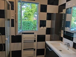 Maison � louer 4 pi�ces 180 m�