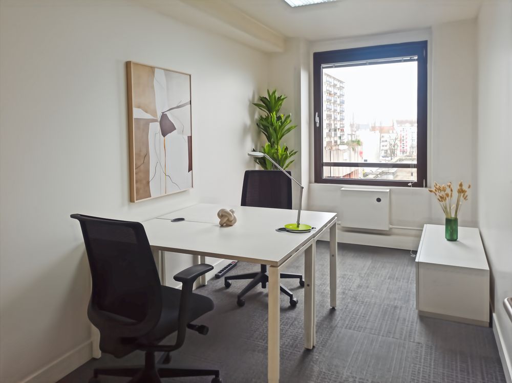   Trouvez un espace de bureau à Strasbourg Les Halles  pour 3 personnes où tout est pris en charge Strasbourg