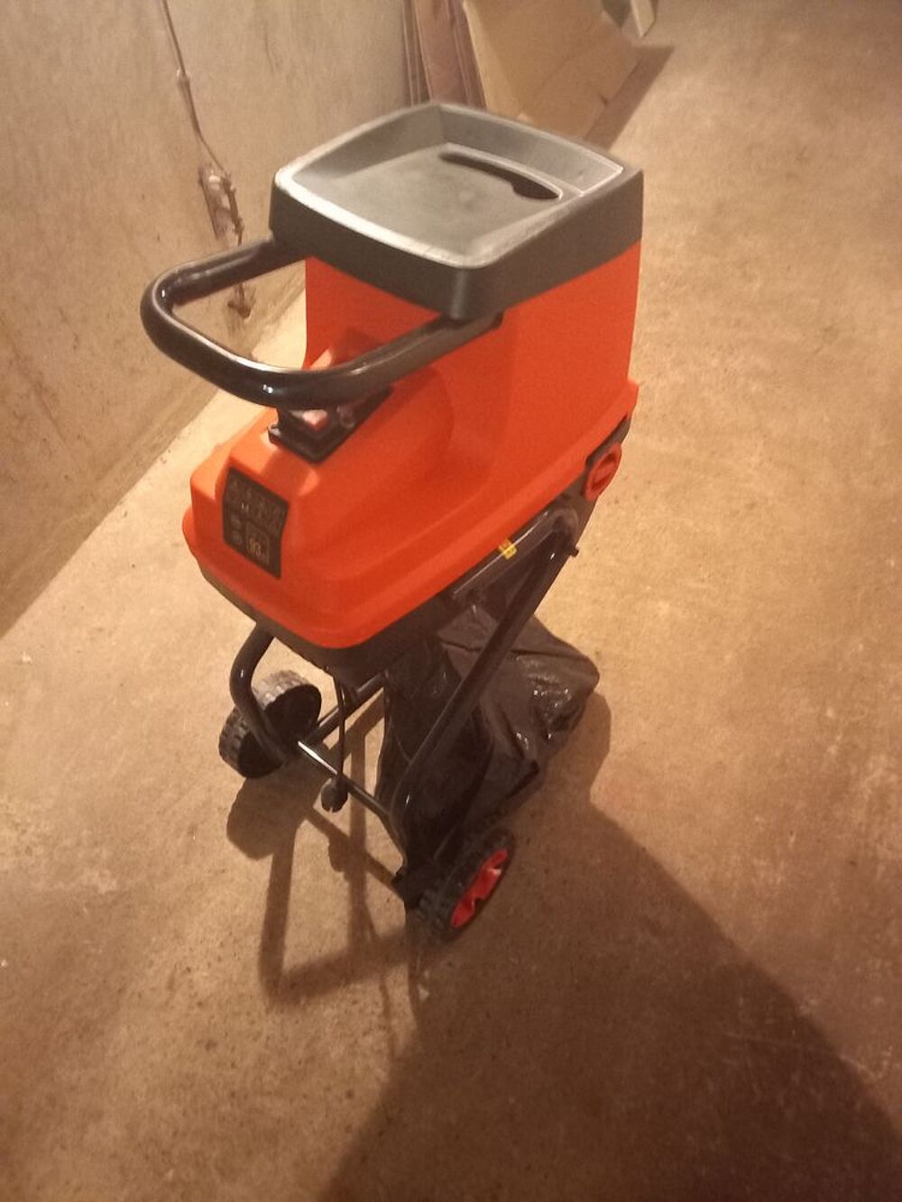 Broyeur v&eacute;g&eacute;taux Jardin