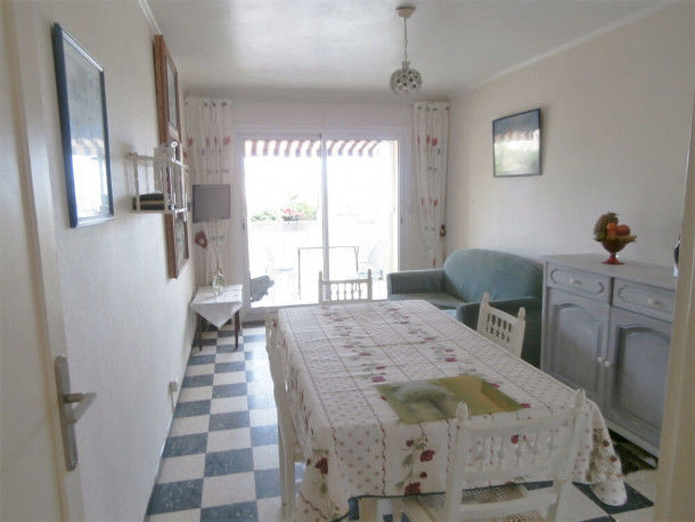   Saint-Pierre-la-Mer, maison 5 personnes, 100m plage, centre Languedoc-Roussillon, St Pierre la Mer (11560)