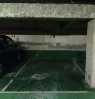  Parking / Garage  louer 12 m Asnires-sur-seine