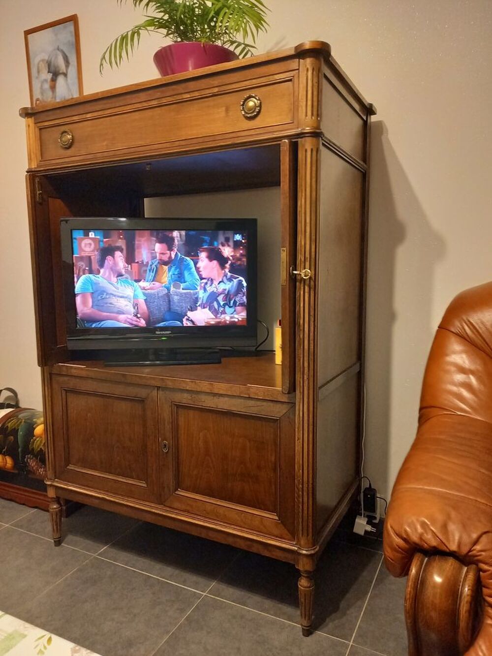 meuble TV LOUIS PHILIPPE Meubles