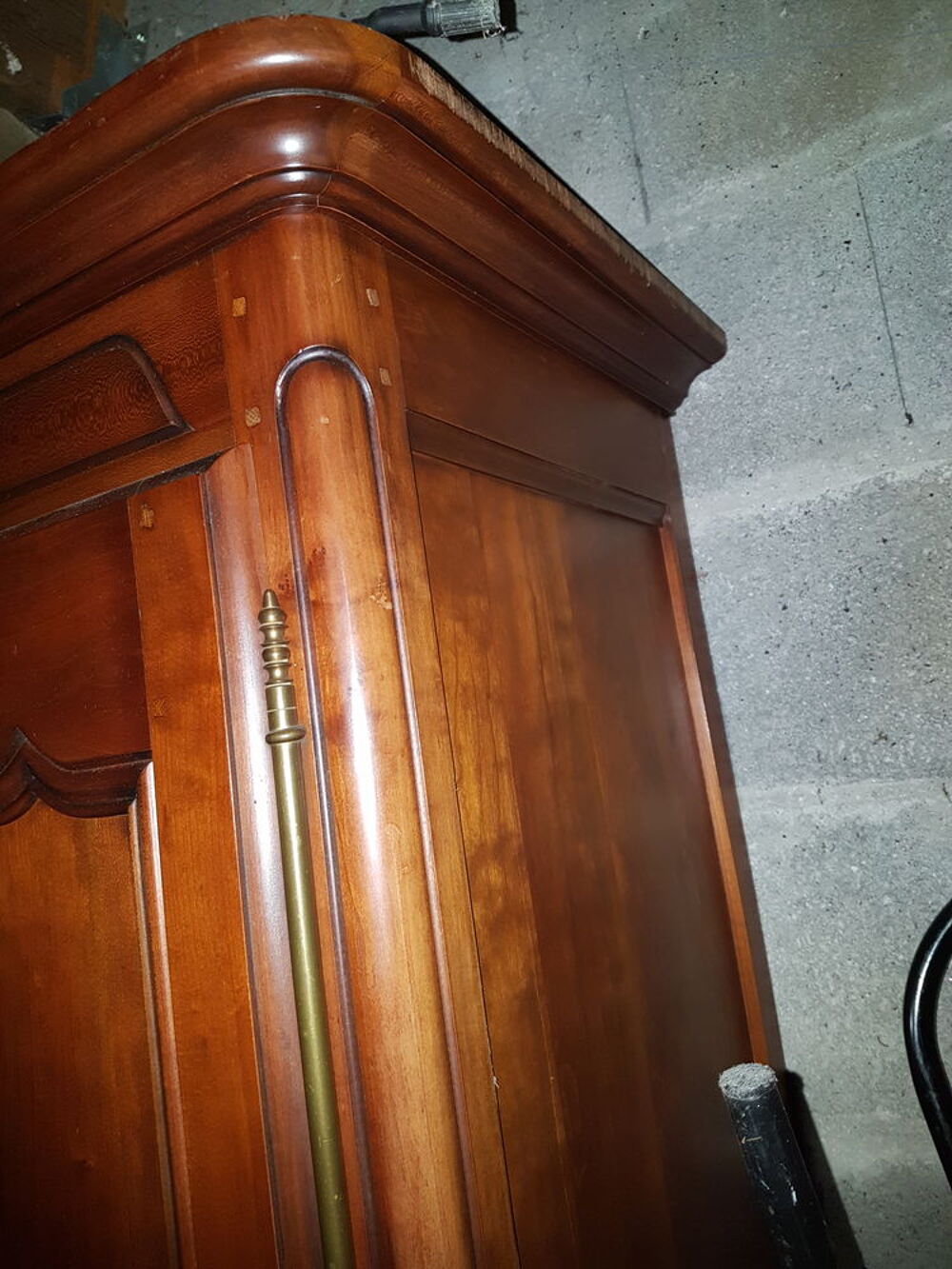 bonneti&egrave;re en merisier Meubles