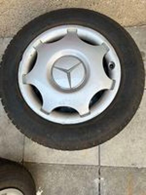 Pneu voiture - roue  occasion 75013 Paris