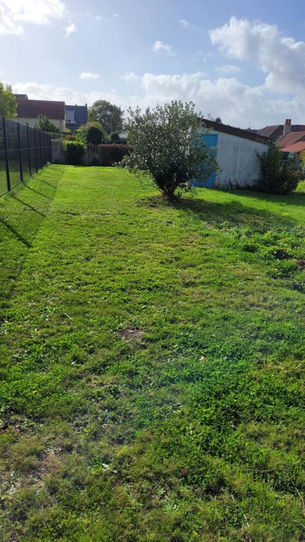 Vente Terrain TERRAIN CONSTRUCTIBLE 551M2 avec dépendance de 25M2 A BRUAY Bruay-la-buissière
