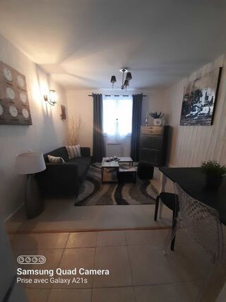 Appartement � louer 3 pi�ces 52 m� Lamaids