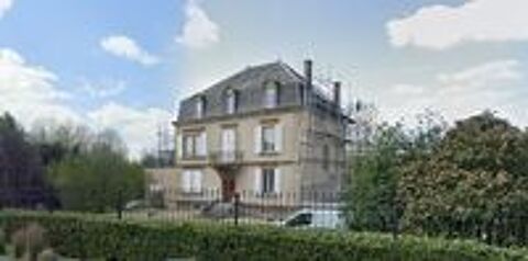   Bureau dans maison de Ma�tre parc arbor� 