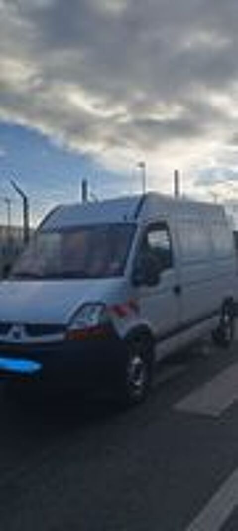 Master MASTER CA L1H1 3.3t 2.3 dCi 100 GRAND CONFORT 2009 occasion 92700 Colombes