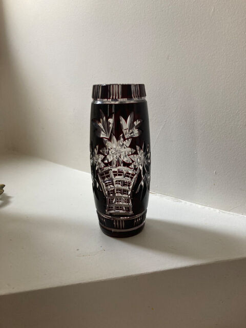 Petit vase de cristal de bohme 70 Paris 12 (75)