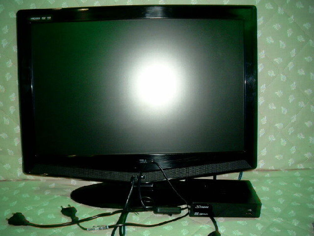 Tele lcd Akira henri59 Audio et hifi
