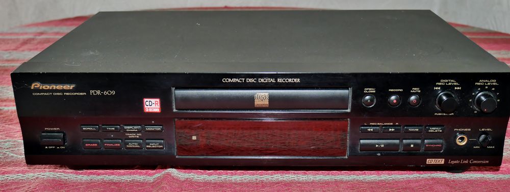 lecteur laser disque Audio et hifi