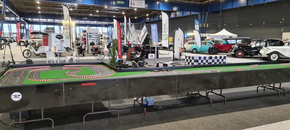 CIRCUIT DE SLOT-RACING Jeux / jouets