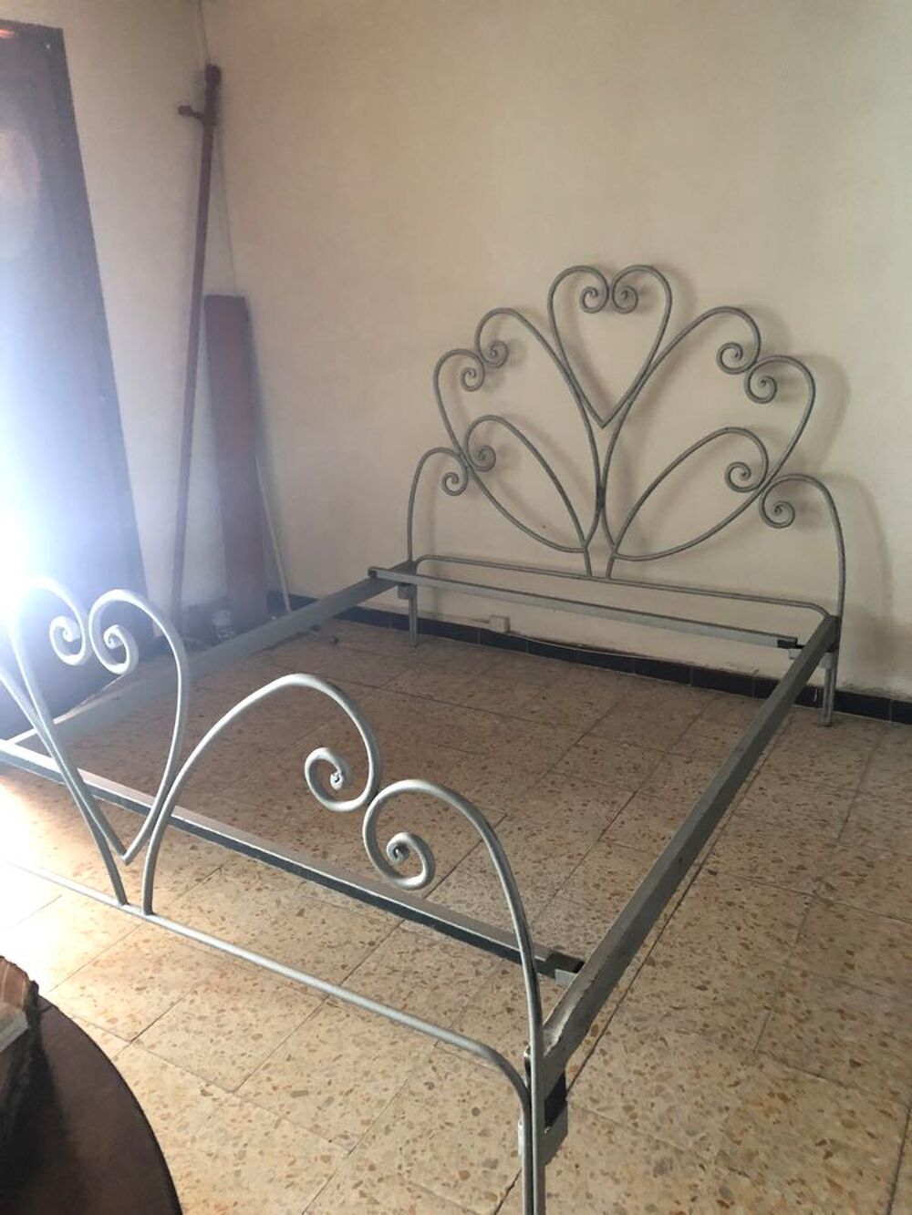 Lit en ferronnerie Meubles