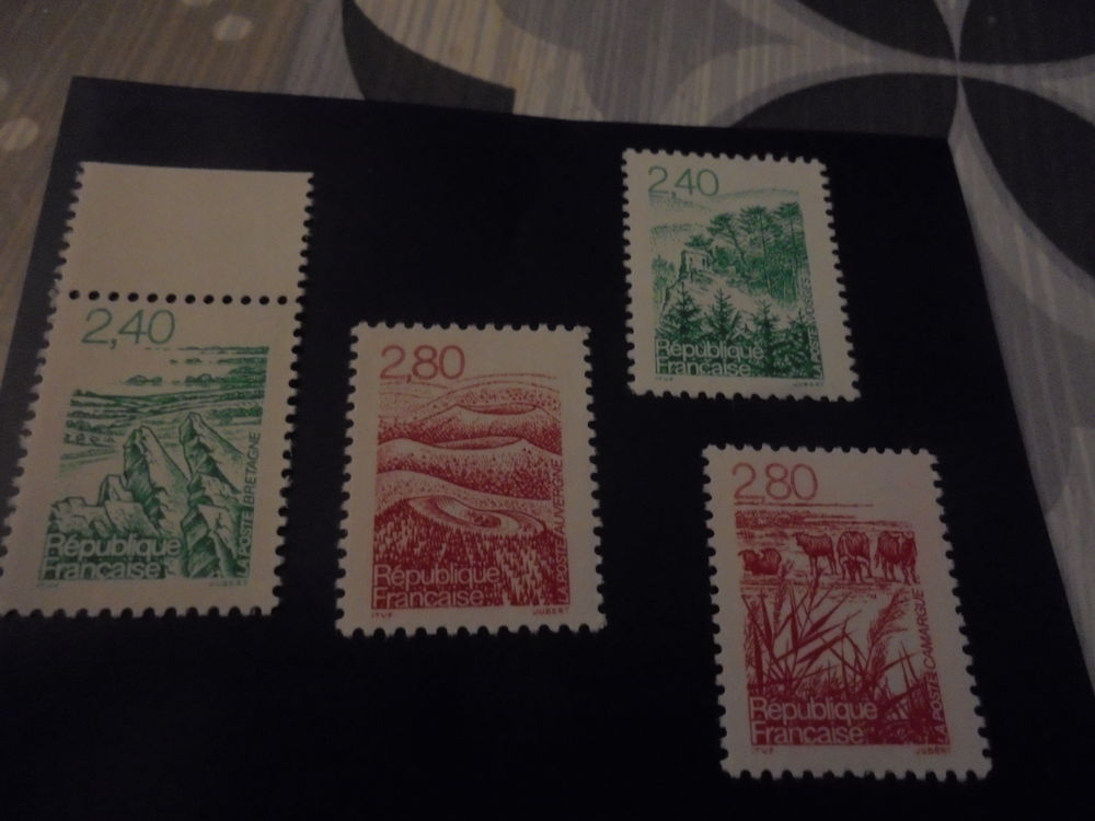 LOT TIMBRES FRANCE TYPE MARIANNE DU BICENTENAIRE....NEUF 