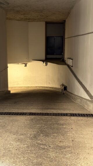  Parking / Garage � louer 1 m�