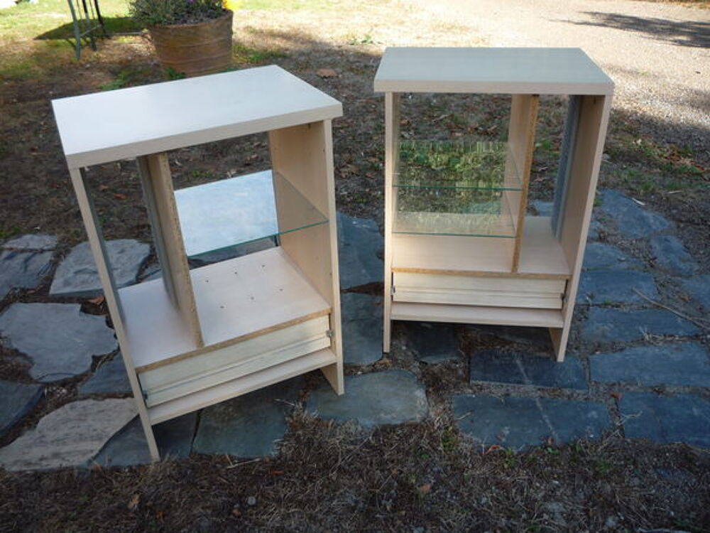 Chevet ,table de nuit ,porte CD,meuble salon Meubles