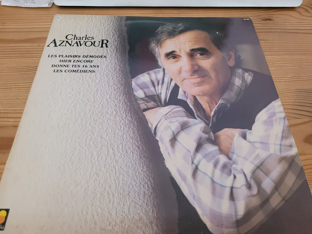 Disque Aznavour CD et vinyles