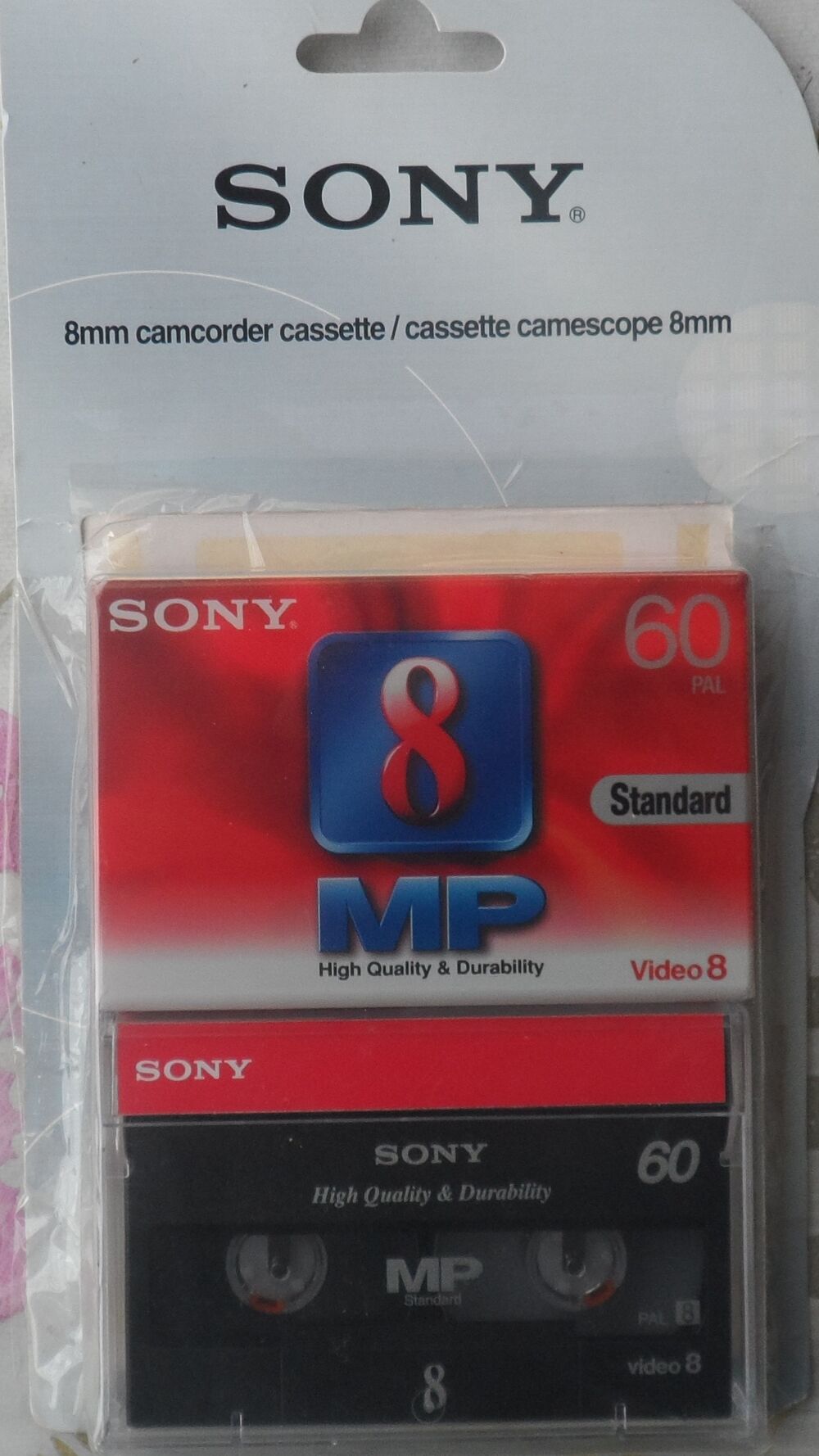 2 cassettes cam&eacute;scope 8 mm neuves
Ce sont des objets neufs Photos/Video/TV