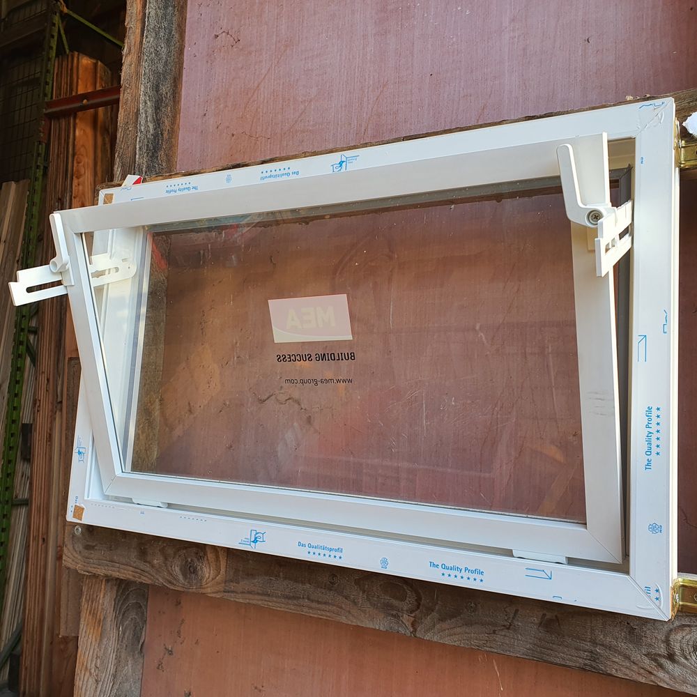 CHASSIS avec vitre BASCULANTE - FENETRE Bricolage