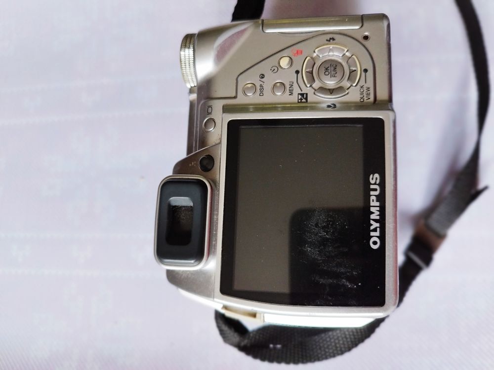 appareil PHOTOS " OLYMPUS " SP 510UZ Photos/Video/TV