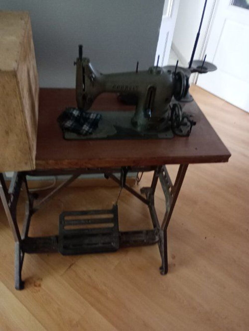 machine &agrave; coudre industrielle Electromnager