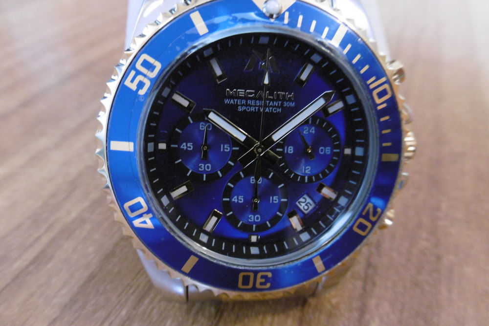 Montre M&eacute;galith &eacute;tat neuf Bijoux et montres
