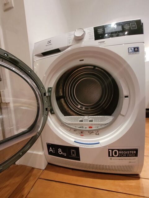 Sche linge Electrolux perfect care 900 400 Paris 16 (75)