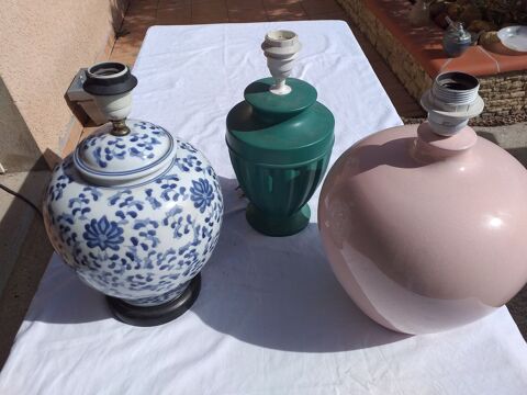 LOT PIED DE LAMPE DE CHEVET  110 Pia (66)