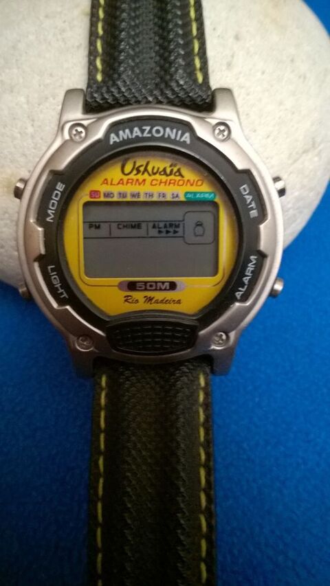 Montres diverses
30 Melun (77)