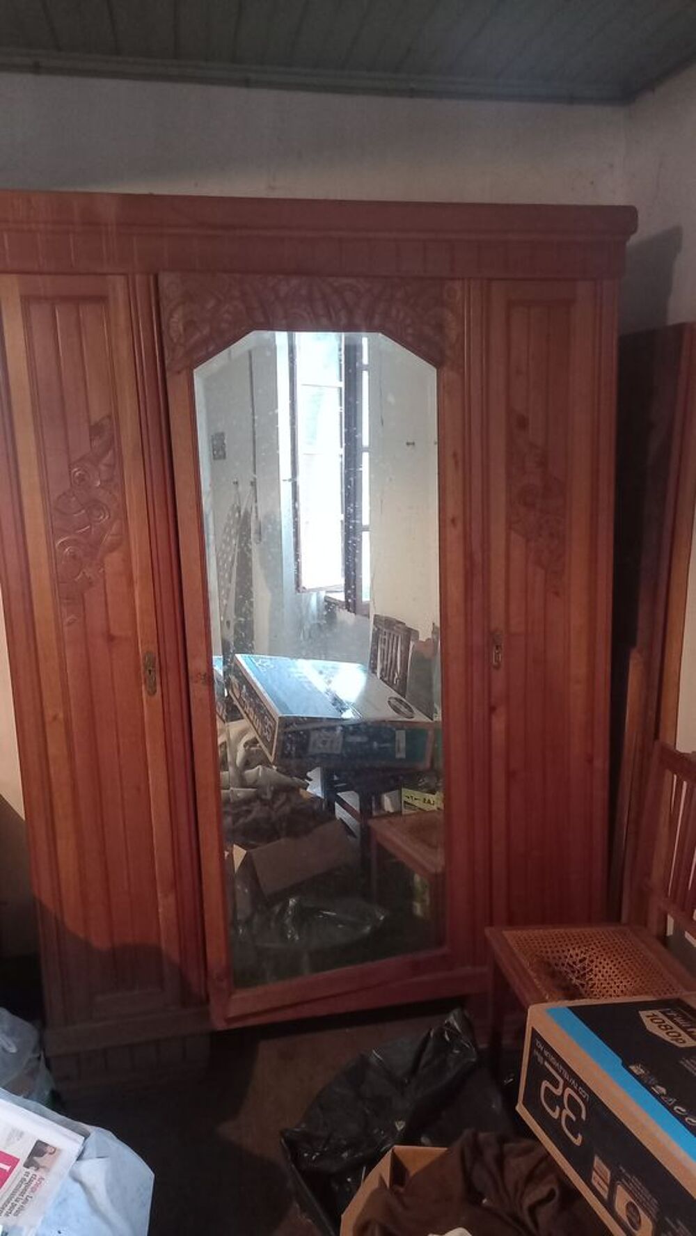 mobilier ancien (armoires et buffets) Meubles