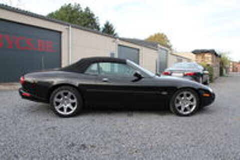 XK8 4.0i V8 2000 occasion 59310 Auchy-lez-Orchies