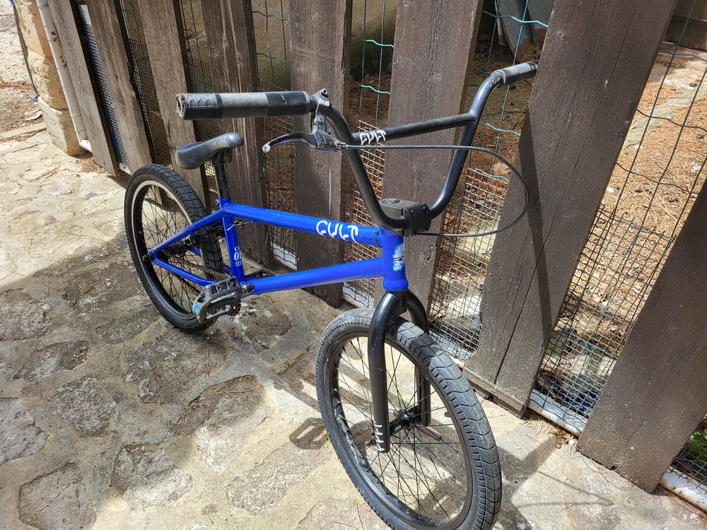 V&eacute;lo BMX enfant -ado Vélos