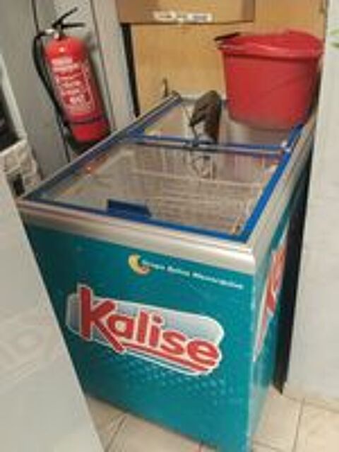   Frigo vitré glace
