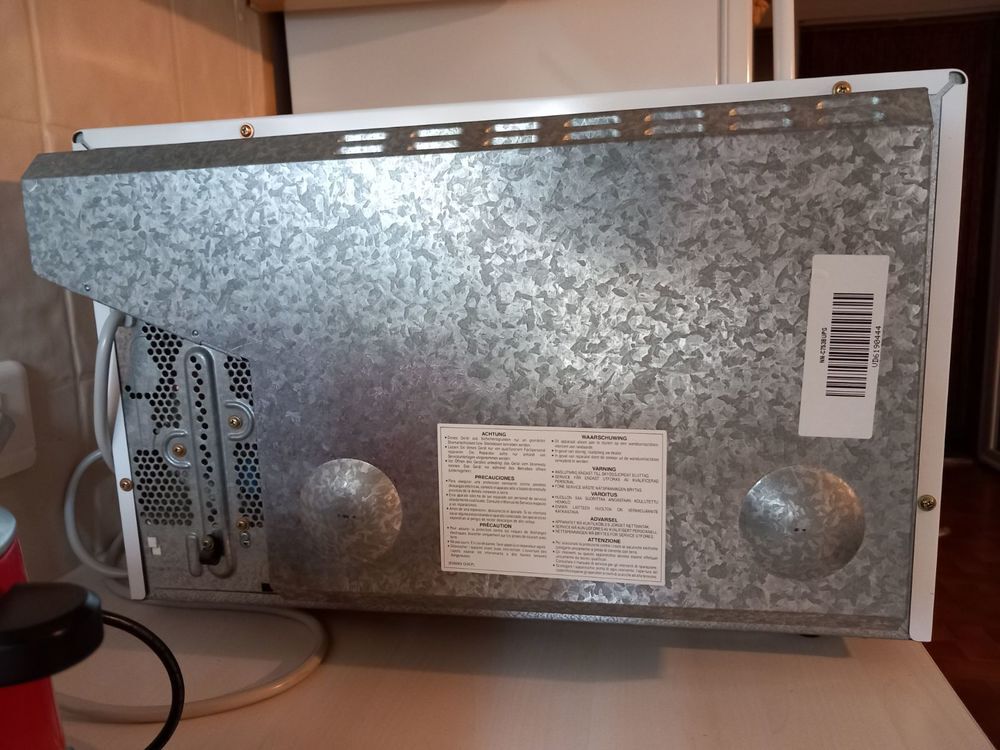 Micro-ondes combin&eacute; Electroménager