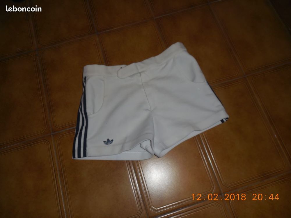short adidas 10 12 ans
Vêtements enfants