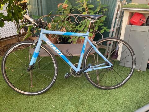 vélo de route giant ocr 3 250 Nice (06)