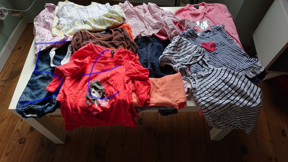 Lot de v&ecirc;tements filles 9 &agrave; 18 mois Vêtements enfants