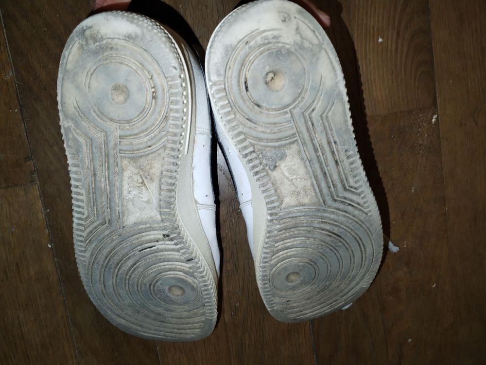 Basket NIKE AIR FORCE ONE (taille 39) Chaussures