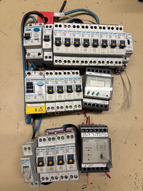 Tableau électrique modulaire Hager monté 50 Sevran (93)