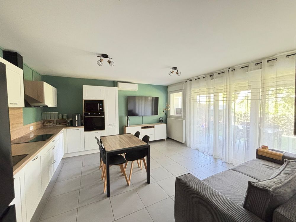 Vente Appartement Superbe appt T3 rez de jardin avec garage Sathonay-camp