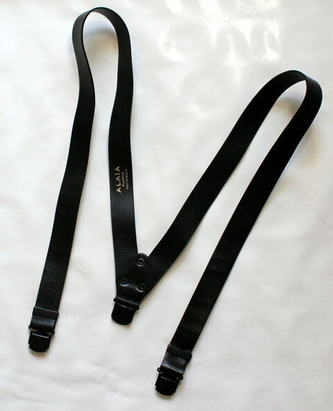 Bretelles cuir noir ALA�A 250 Issy-les-Moulineaux (92)