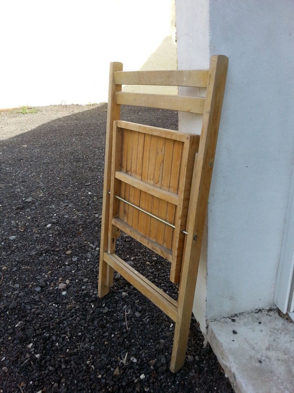 CHAISE pliable en bois
Meubles