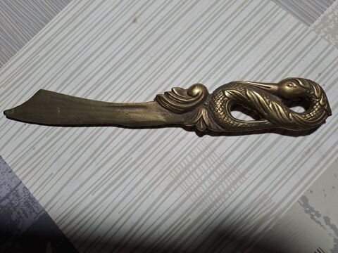 couteau bronze 150 Montceaux-ls-Provins (77)