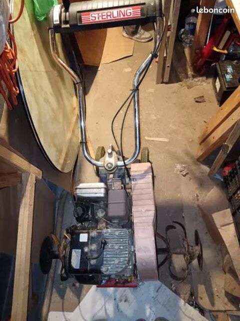 A saisir motoculteur, moteur kawasaki 200 Hautmont (59)