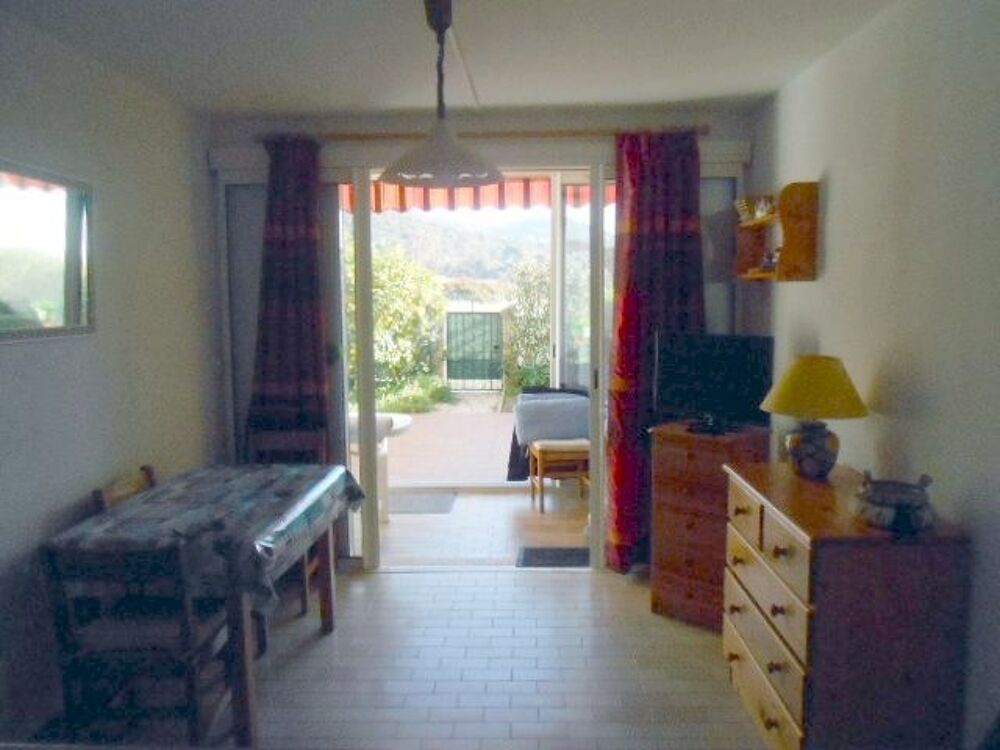   T2 rez de chaussée  CLIMATISE à  Carqueiranne Provence-Alpes-Côte d'Azur, Carqueiranne (83320)
