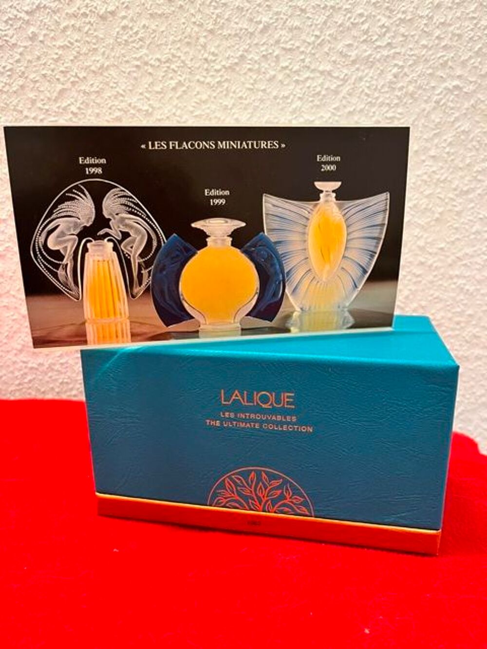 Miniatures parfum LALIQUE " les introuvables " originales 
Décoration