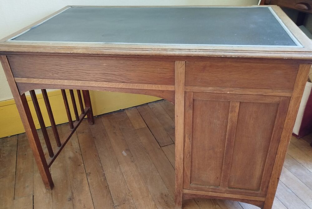 Bureau/secr&eacute;taire de m&eacute;tier ancien en bois marron fonc&eacute; Meubles