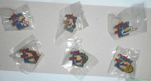 6 pin's diff�rents LUSTUCRU 8 Ervy-le-Ch�tel (10)