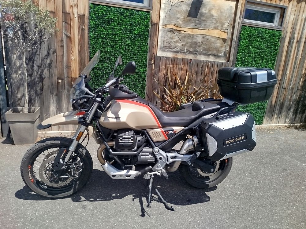 MOTO GUZZI 2020 occasion 06950 Falicon